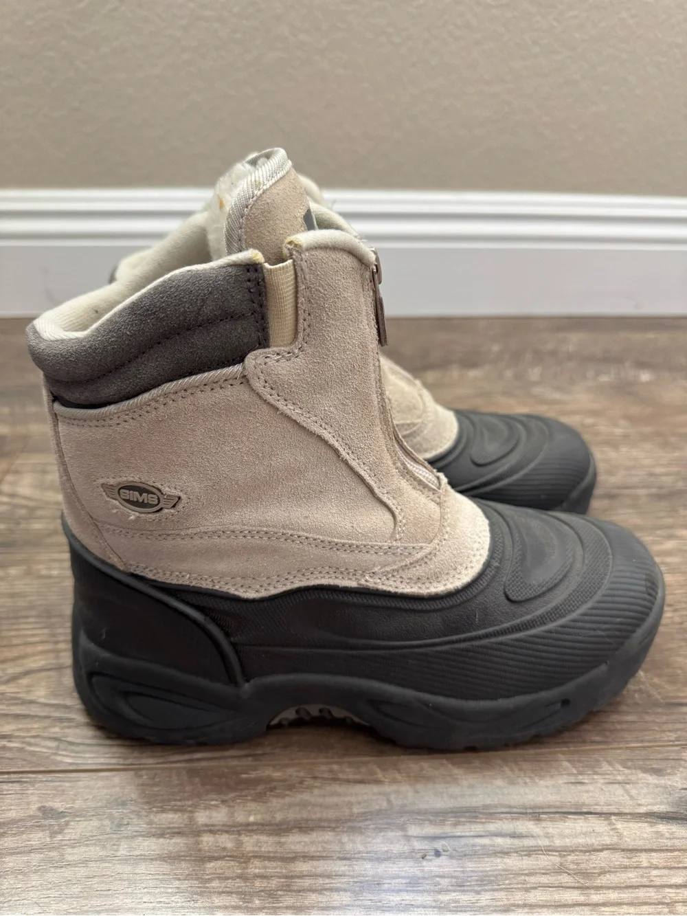 SIMS Womens Snow Boots Size 8 Suede Leather Fleece Lined Winter Zip Gray